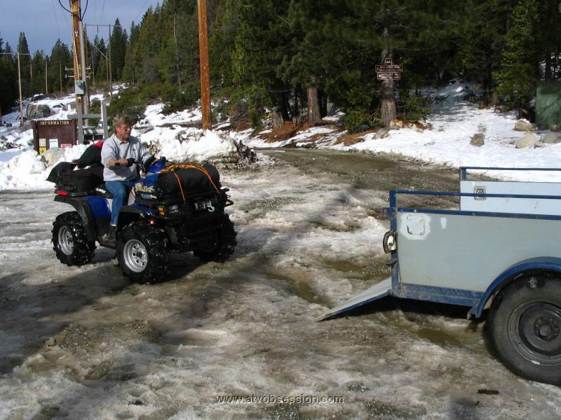 71. Dan loads up..jpg