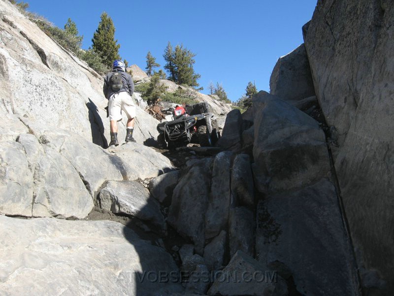 23. Dusty scoots up, with just a little winch line..jpg