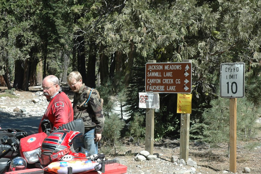 024. Everyone is still pretty clean..jpg