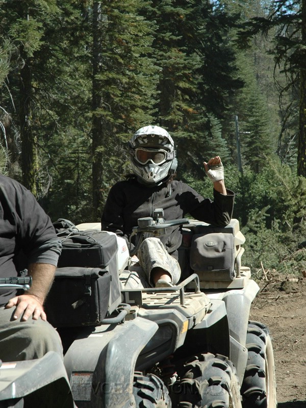 075. Lori waves hi to Larry..notice the sheen of dust...JPG