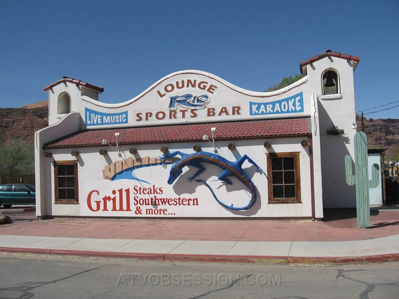 004. Yes Dan...There IS A BAR in UTAH!.jpg