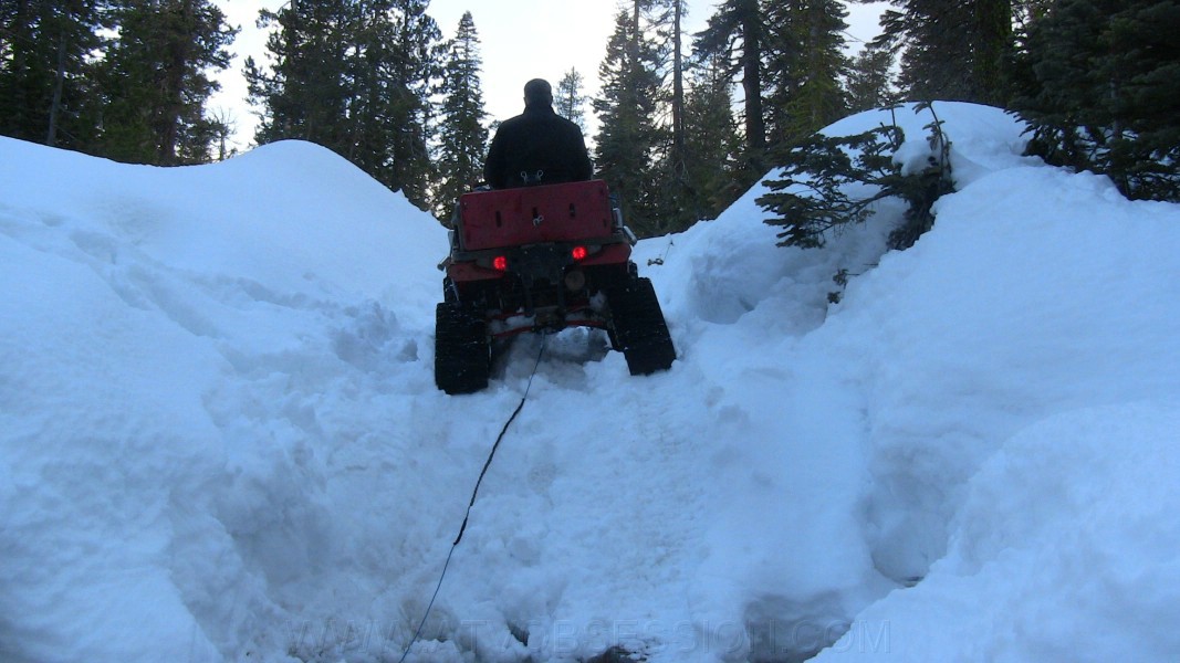 32. Now I hook to Scott, and winch myself up..Caterpillar style..jpg