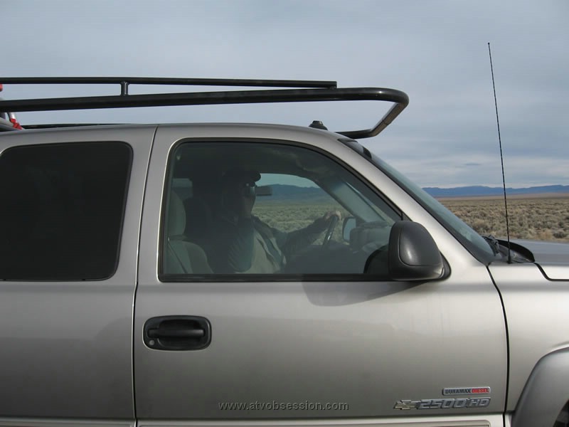 024. So I pull along side...he's shooting video..jpg