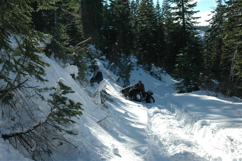 34. Larry Secures the Cable and Dusty Frees Himself With His Winch..jpg